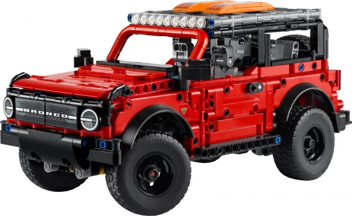 Конструктор LEGO Technic Позашляховик Ford Bronco