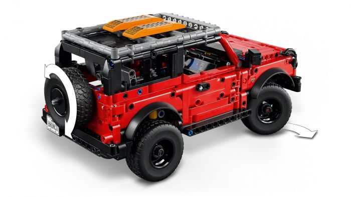 Конструктор LEGO Technic Позашляховик Ford Bronco
