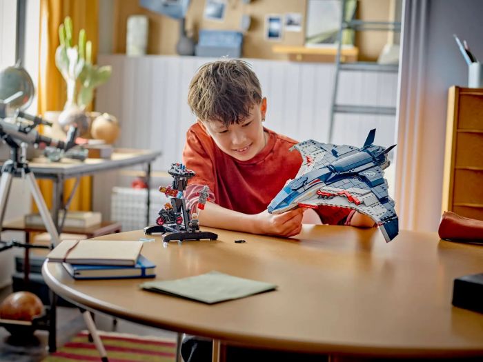 Конструктор LEGO Super Heroes Месники: Ера Альтрона Квінджет