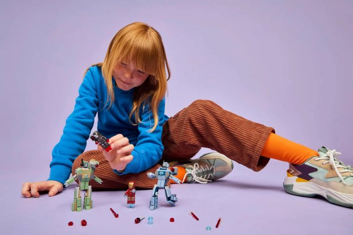 Конструктор LEGO Super Heroes Залізна людина та Бойова Машина проти Хаммер Дронів