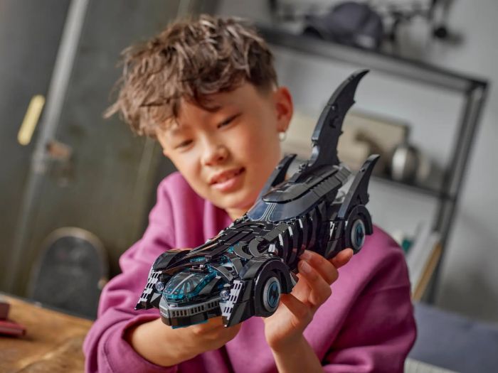 Конструктор LEGO Super Heroes Бетмен назавжди Бетмобіль