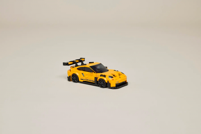 Конструктор LEGO Speed Champions Суперкар Porsche 911 GT3 RS