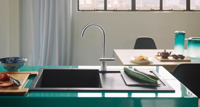 Змішувач для кухні Franke Atlas Neo J, довж.виливу - 183мм, поворотний, 1+аератор, нерж