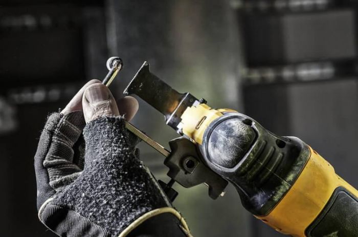 Багатофункціональний інструмент мережевий DeWalt 300Bт 0-22000кол/хв 1.5кг