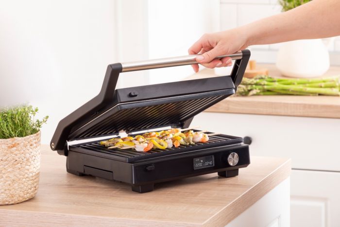 Гриль Gorenje прижимний 2100Вт, темп. режимів-7, з`ємні пластини, розкриття на 180°, метал, чорний