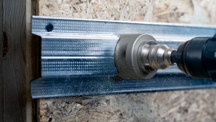 Коронка Bosch Professional Multi Material 37мм з різьбою