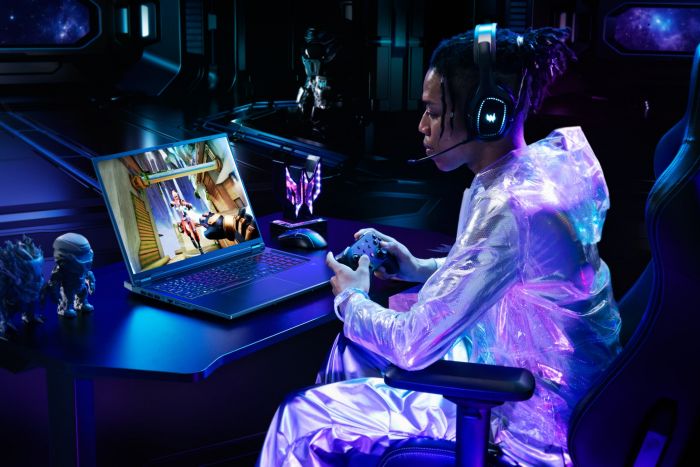 Ноутбук Acer Predator Helios Neo 18 PHN18-72 18" WQXGA IPS, Intel U9-275HX, 64GB, F2TB, NVD5070Ti-12, Win11P, чорний