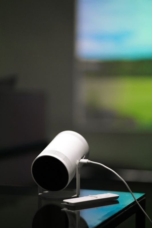 Проєктор портативний Samsung The Freestyle 2nd gen FHD, 230 lm, LED, 1.2, WiFi, BT, Tizen