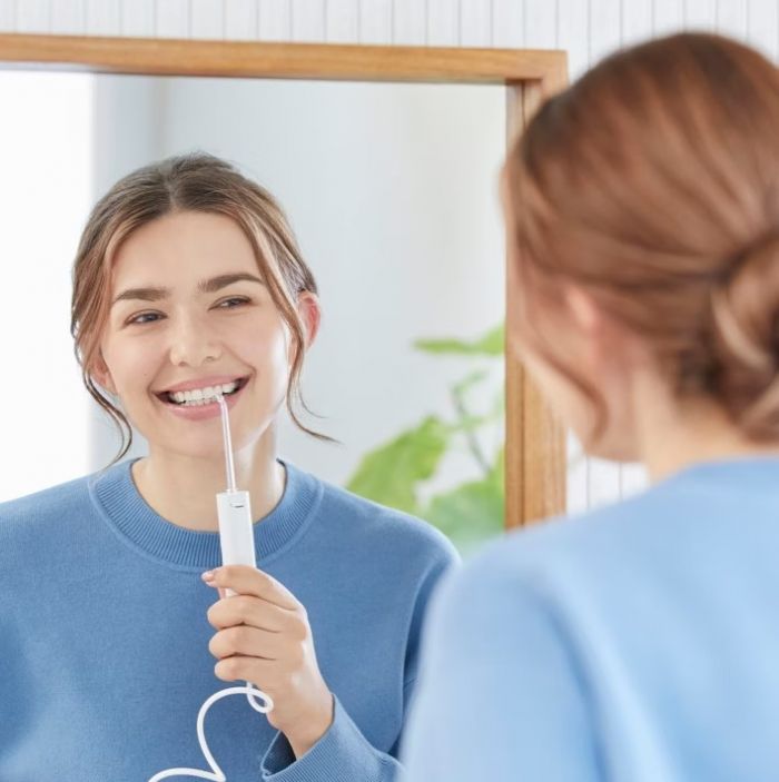 Іригатор Panasonic стаціонарний, чаша 600 мл, від мережі , 4 насадки, білий