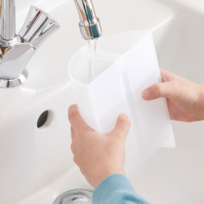 Іригатор Panasonic стаціонарний, чаша 600 мл, від мережі , 4 насадки, білий