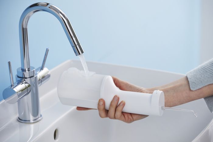 Іригатор Panasonic портативний, чаша 200 мл, Li-ion аккум. в компл., 2 насадки, білий