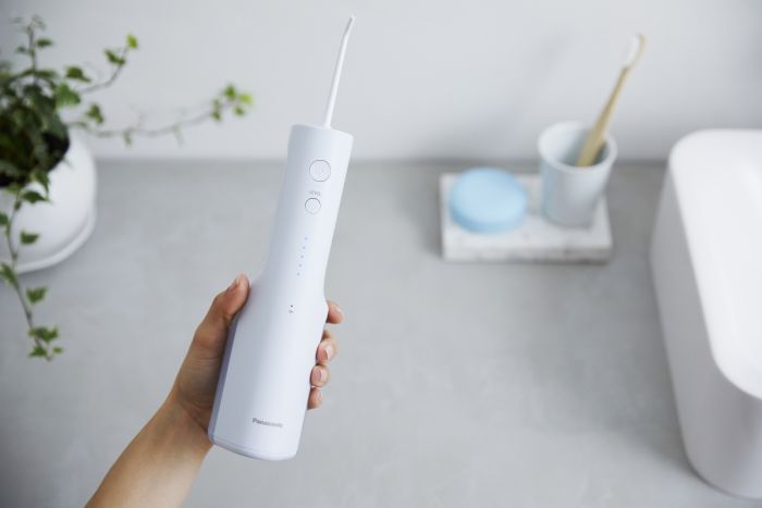 Іригатор Panasonic портативний, чаша 200 мл, Li-ion аккум. в компл., 2 насадки, світло блакитний