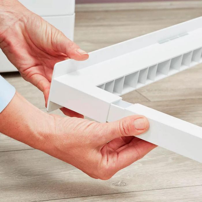 Комплект монтажний Whirlpool для з'єднання пральної машини з сушильною машиною, 45-60см, білий