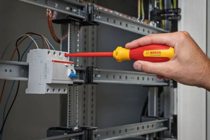 Викрутка Bosch Professional, (SL/PH), VDE, набір 7 шт