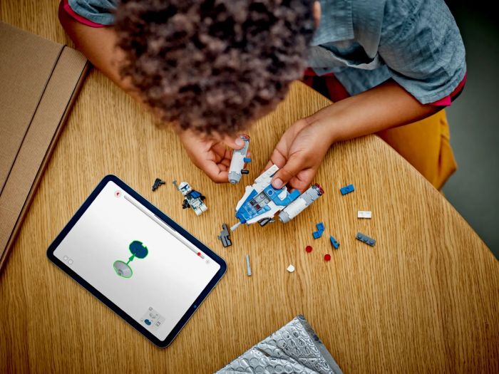 Конструктор LEGO Star Wars Мікровинищувач Y-Wing Капітана Рекса