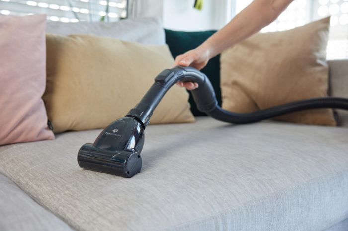 Пилосос Gorenje контейнерний, 850Вт, конт пил -3.3л, HEPA, телескоп трубка, сенсорне упр, бронзовий