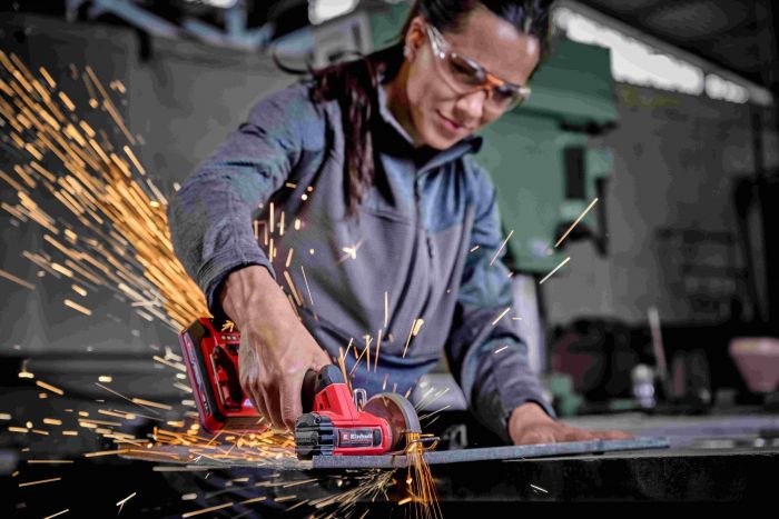 Шліфмашина відрізна акумуляторна Einhell Professional TP-CO 18/76-C Li BL - Solo безщіткова 16мм 18В 20000об/хв 0.67кг без АКБ та ЗП