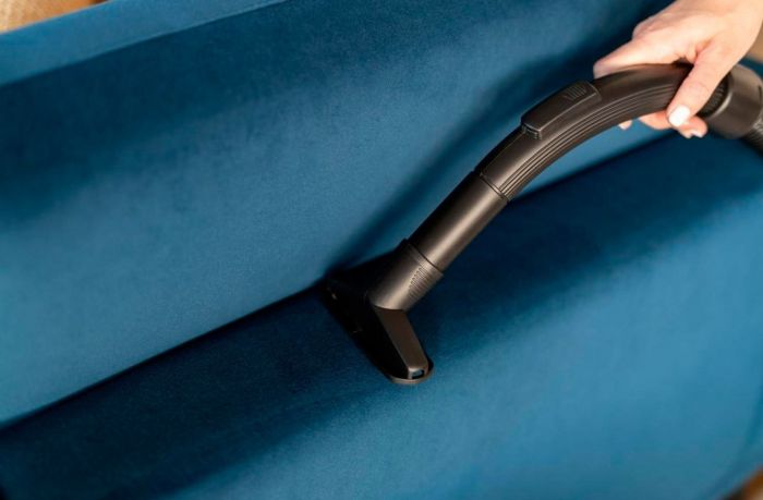 Пилосос Gorenje мішковий, 800Вт, 3л, вага-6.5кг, HEPA, індикатор, телескоп, білий