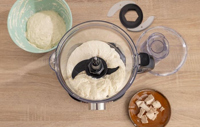 Кухонна машина Gorenje 1500Вт, чаша-пластик, корпус-метал/пластик, чорний