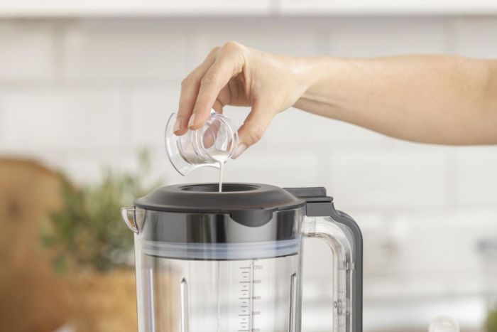 Кухонна машина Gorenje 1500Вт, чаша-пластик, корпус-метал/пластик, чорний