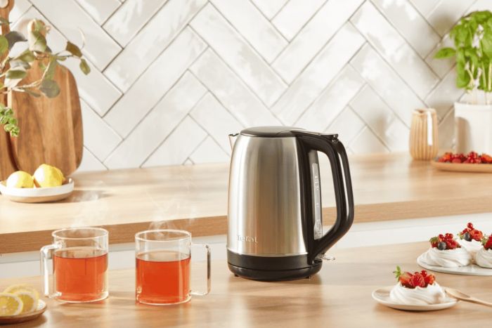 Електрочайник Tefal Subito 1.7л, нерж. сталь, чорний