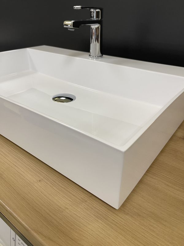 Раковина, умивальник Adamant SLENDER, штучний камінь, прямокут., з отвором для змішувача, без переливу, 605x405x120мм, накладний, білий