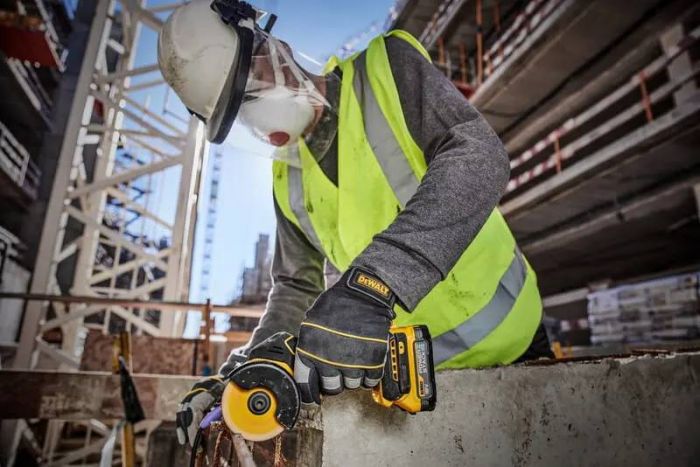 Пила дискова акмуляторна DeWalt 18В XR безщіткова 76х10мм 20000об/хв 0.94кг без АКБ та ЗП