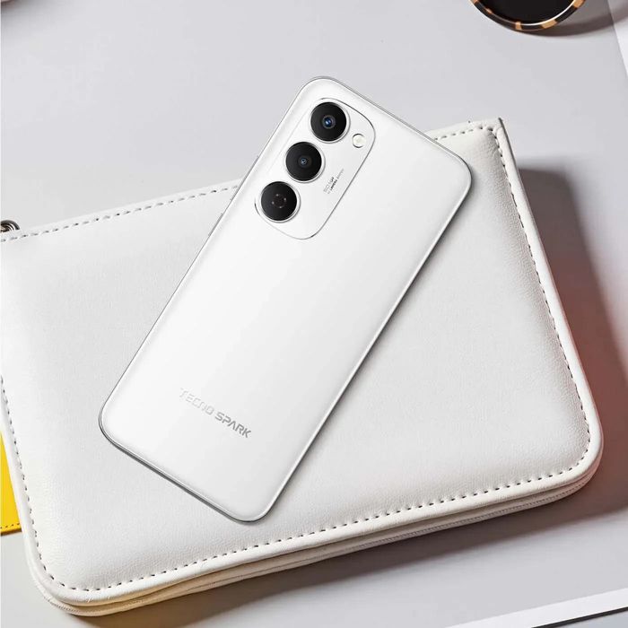 Смартфон TECNO Spark 40 PRO+ (KM7) 6.78" 8/256ГБ, 2SIM, 5200мА•год, Aurora White