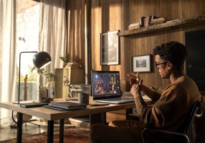 Ноутбук HP OmniBook 7 17-dc0003ua 17.3" FHD IPS Touch, Intel U5-226V, 16GB, F512GB, UMA, Win11, сріблястий