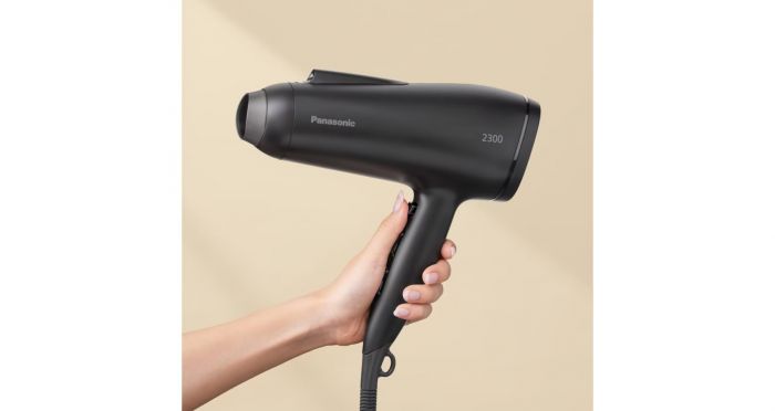 Фен Panasonic, 2500Вт, 3 режими, іонізація, хол. обдув, чорний