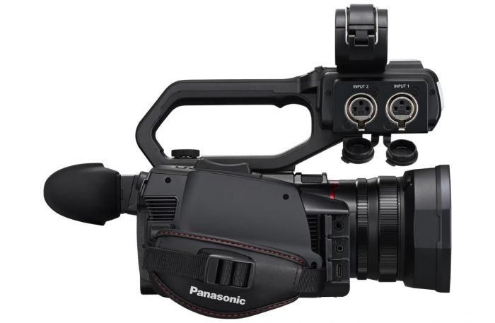 Цифр. відеокамера 4K Flash Panasonic AG-CX18