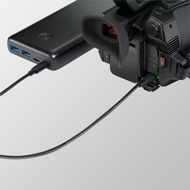 Цифр. відеокамера 4K Flash Panasonic AG-CX18