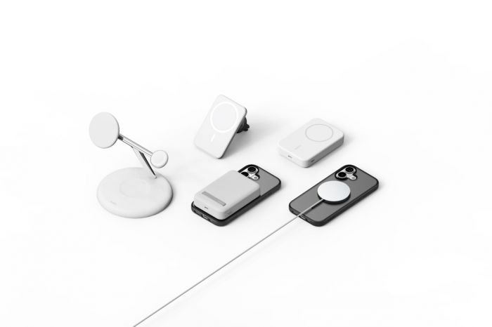 Чохол Belkin для iPhone 17, Magnetic Protective Grip, Black