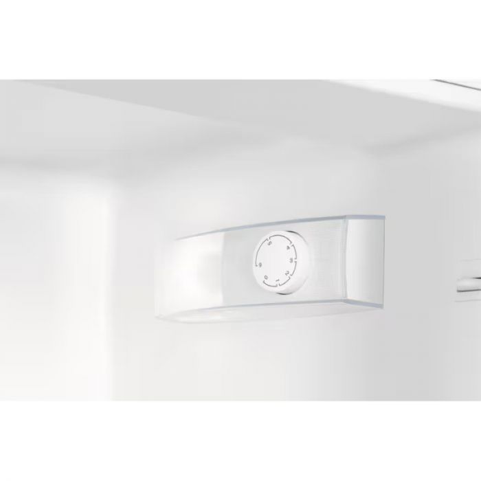 Холодильна камера Electrolux вбудована, 122x55х55, 207л, E, ST, білий