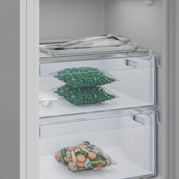 Холодильник Beko з нижн. мороз., 153x54x58, xолод.відд.-142л, мороз.відд.-87л, 2дв., E, ST, білий