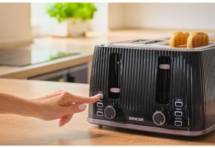 Тостер Sencor 1860Вт, підігрів, розморожування, 4 слоти, пластик, чорний