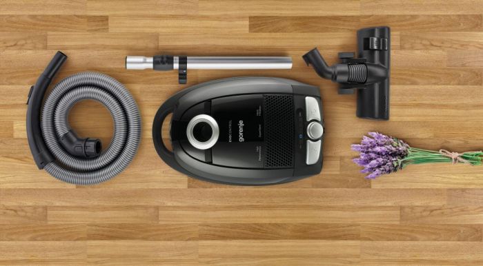 Пилосос Gorenje мішковий, 800Вт, конт пил -3л, HEPA, телескоп трубка, чорний
