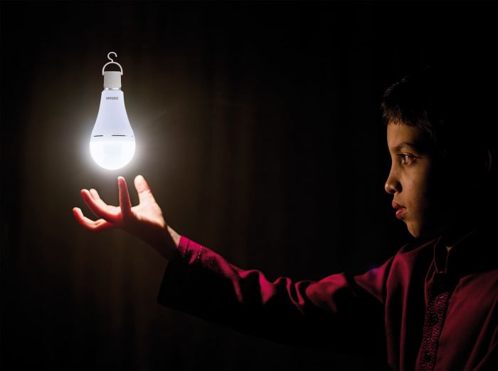 Лампа OSRAM LED E27 8Вт 806Лм 4000К A60 акумуляторна