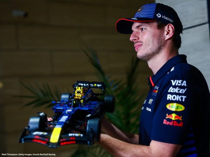 Конструктор LEGO Technic Автомобіль F1 Oracle Red Bull Racing RB20