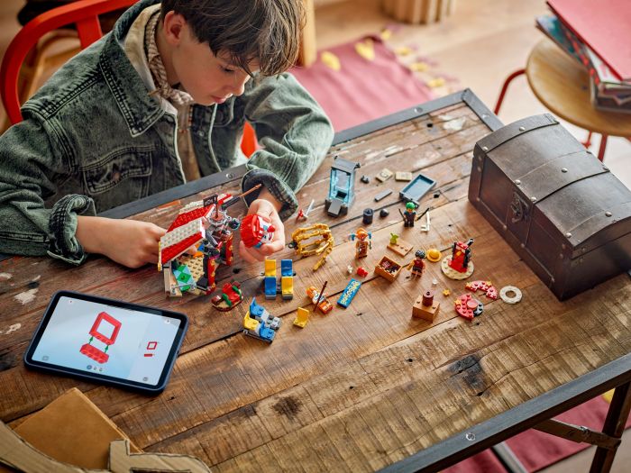 Конструктор LEGO ONE PIECE Цирковий намет клоуна Баґґі