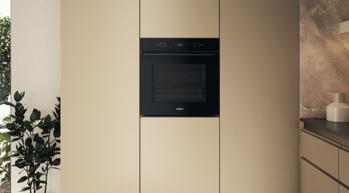 Духова шафа Whirlpool електрична, 73л, A+, дисплей, конвекція, піроліз, телескопічні напрямні, чорний
