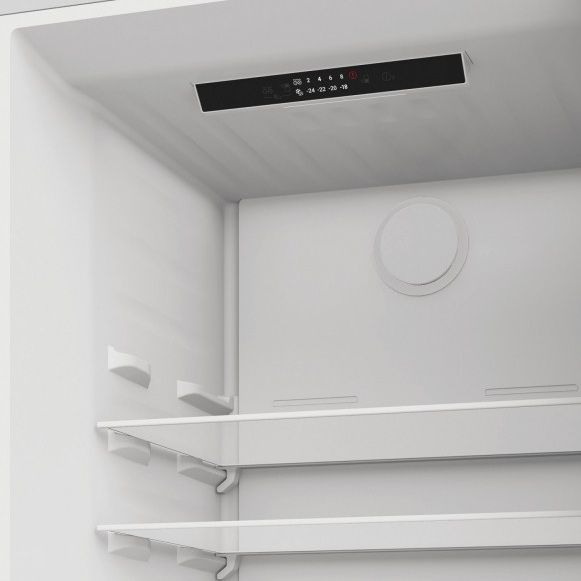 Холодильник Indesit з нижн. мороз., 202.5x60х67, холод.відд.-253л, мороз.відд.-109л, 2дв., А++, NF, сріблястий