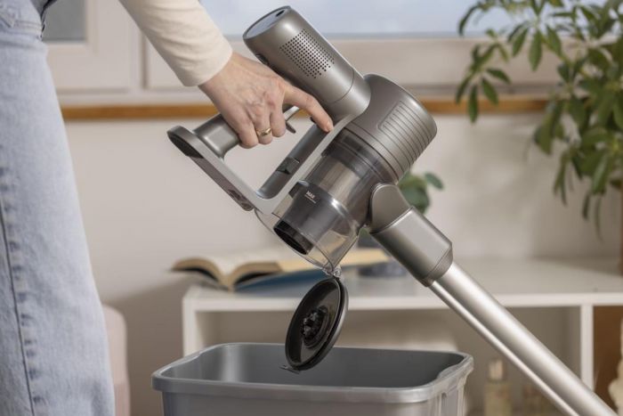 Пилосос Gorenje бездротовий, 95Вт, конт пил -0.5л, автон. робота до 60хв, HEPA, 2 в 1, підсвічування, індикатор, антрацит