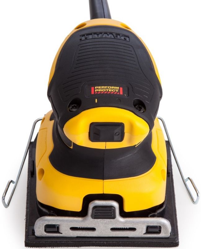 Шліфмашина вібраційна DeWalt 230Вт 14000об/хв 108х115мм амплітуда 1.6мм 1.28кг