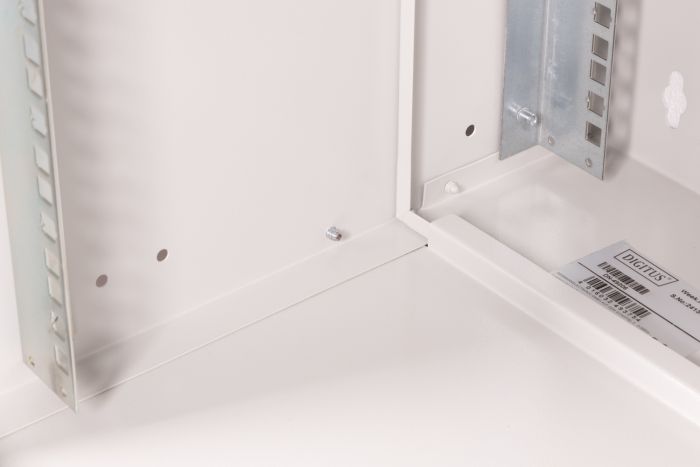 Шафа DIGITUS 19", 12U, SOHO PRO, перфоровані двері, 540x400 мм, 60кг максимально, сіра