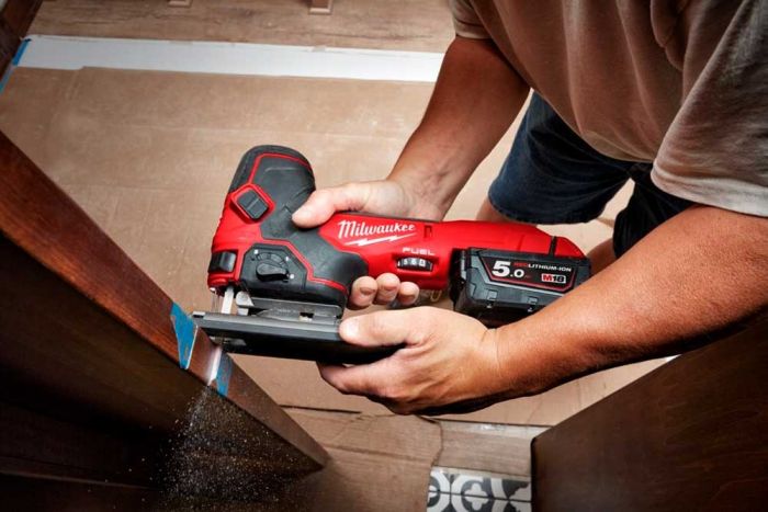 Лобзик акумуляторний Milwaukee M18 FBJS-0X 18В 1х5.0А·год 800-3500об/хв хід 25мм кейс 2.5кг без ЗП
