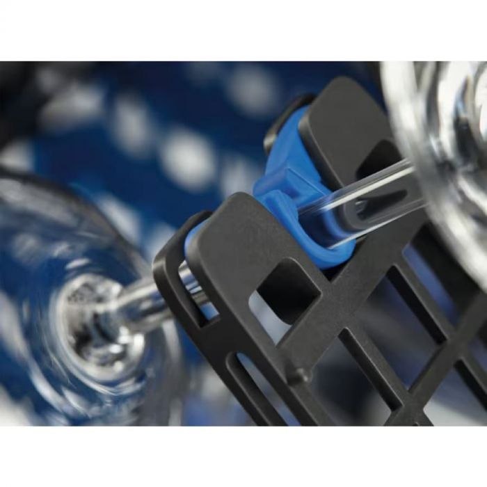 Посудомийна машина Electrolux вбудована, 14компл., C, 60см, дисплей, інвертор, 3й кошик, ComfortLift, чорний