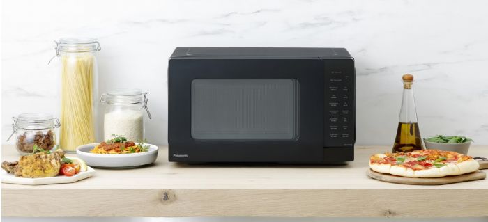 Мікрохвильова піч Panasonic, 24л, 900Вт, гриль, РК  дисплей, чорний