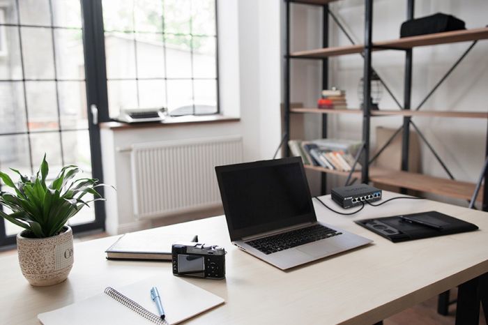 Комутатор D-Link DMS-107/E 2x2.5GE, 5xGE, Некерований