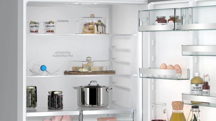 Холодильник Siemens з нижн. мороз., 186x75x78, xолод.відд.-357л, мороз.відд.-169л, 2дв., C, NF, дисплей, нерж